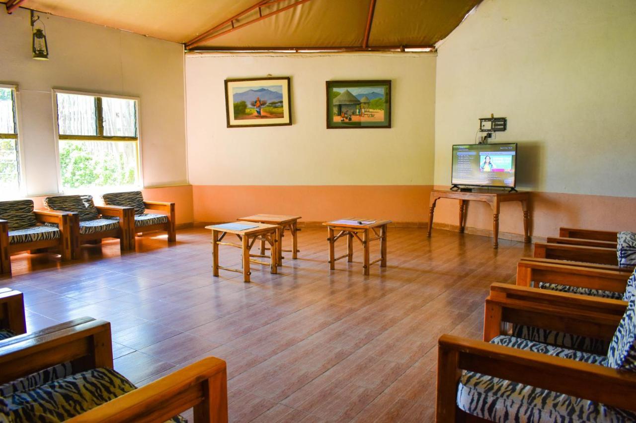 Lake Naivasha Crescent Camp Экстерьер фото